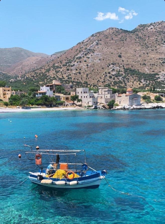 Kokkala Guestrooms Εξωτερικό φωτογραφία